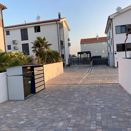 דירה Luxury Marty מאלינסקה