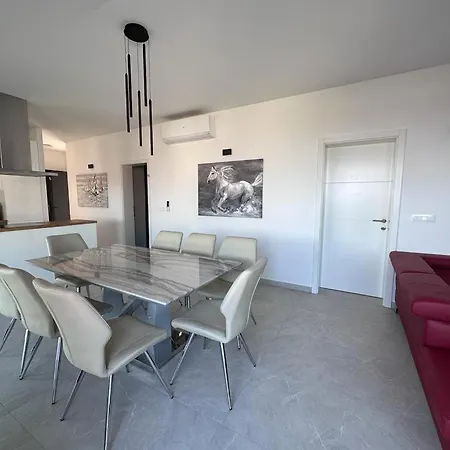 Luxury Marty Apartment Malinska